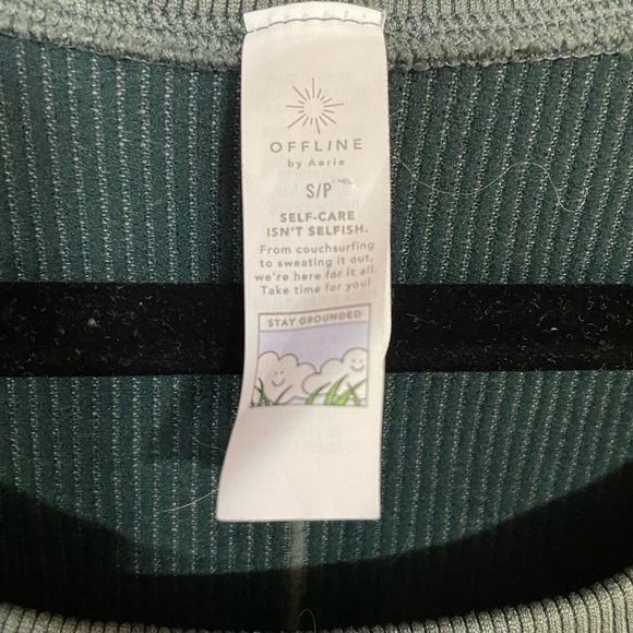 #158- AERIE- Offline Seamless Corset T
Shirt- green size small - Picture 3 of 3